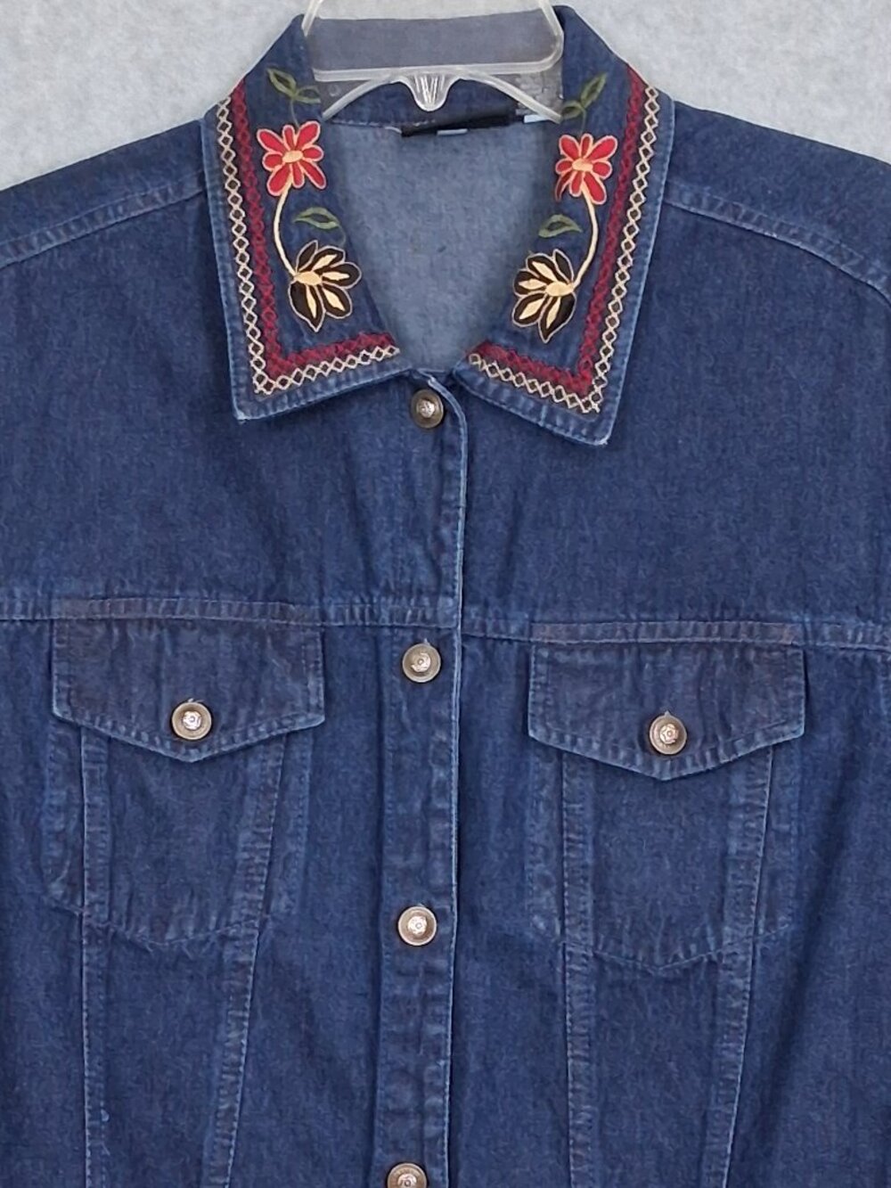 Rebecca Malone | Dark Wash Short Denim Jacket with Red Floral Embroidery | Sz L - Picture 2 of 8